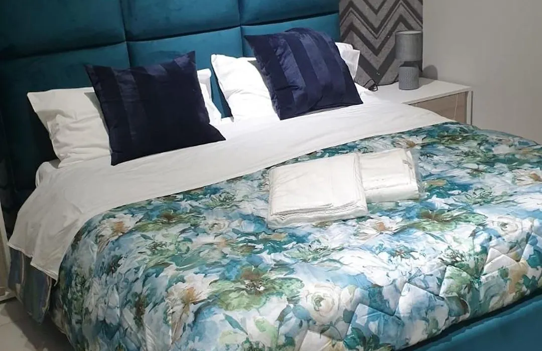 Sky House Luxury-1